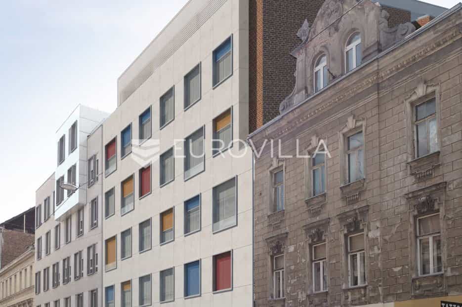 Condominium in Zagreb, Zagreb, Grad 10792423