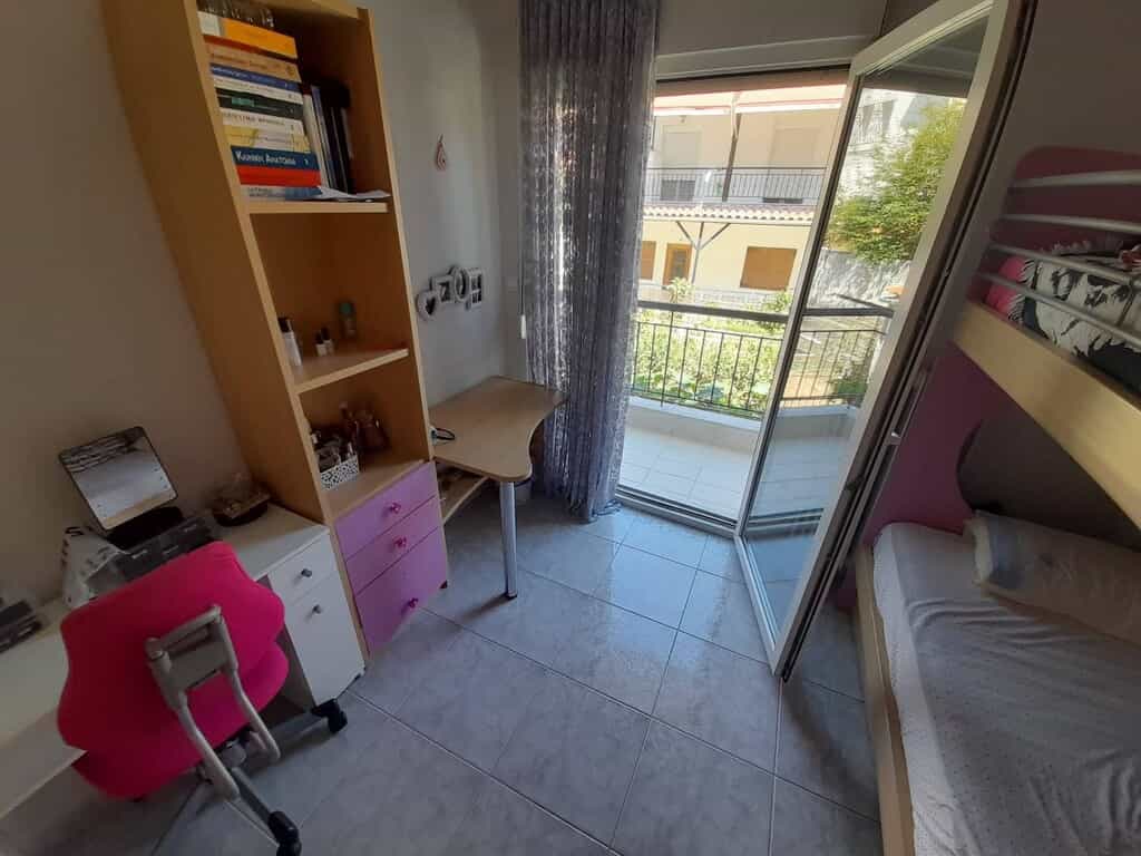 Condominium in Filiro,  10793183