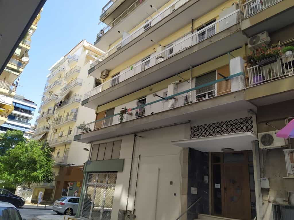 Eigentumswohnung im Thessaloniki,  10793249