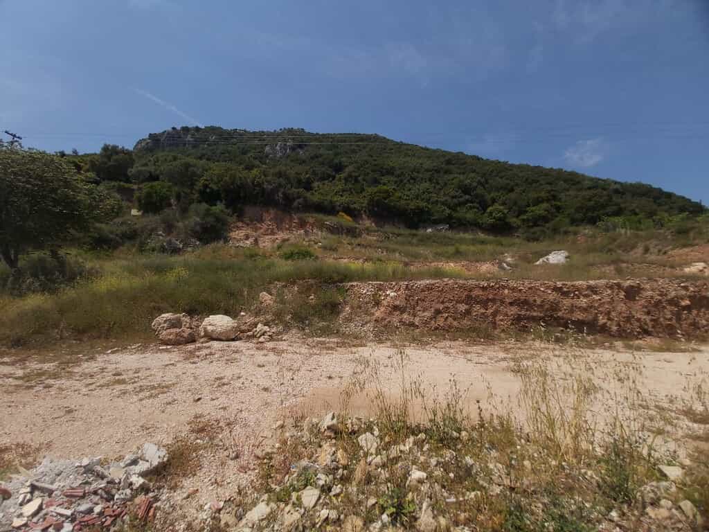 Tanah dalam Stavros, Ionia Nisia 10793431