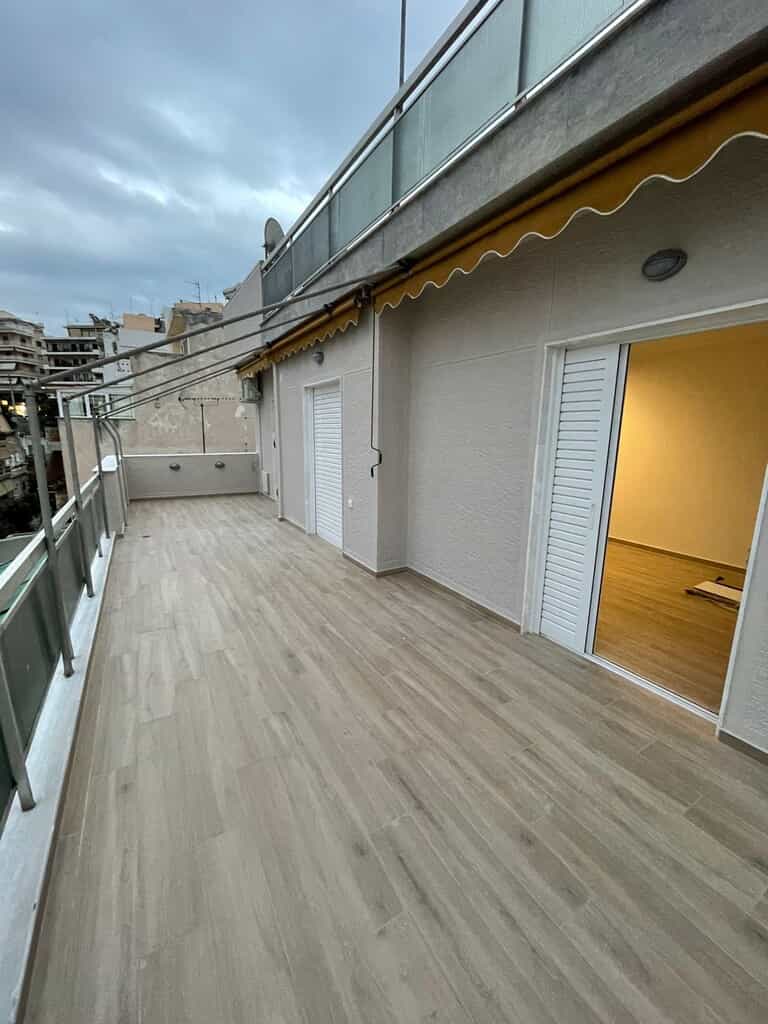 Condominium in Piraeus, Attiki 10793474