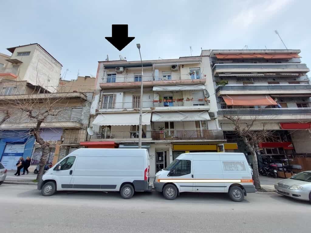 Condominium in Thessaloniki, Kentriki Makedonia 10793669