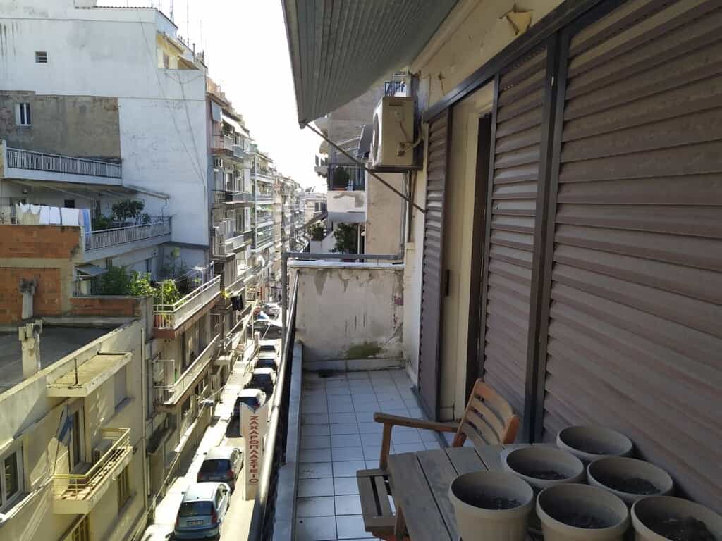 公寓 在 Thessaloniki,  10793901