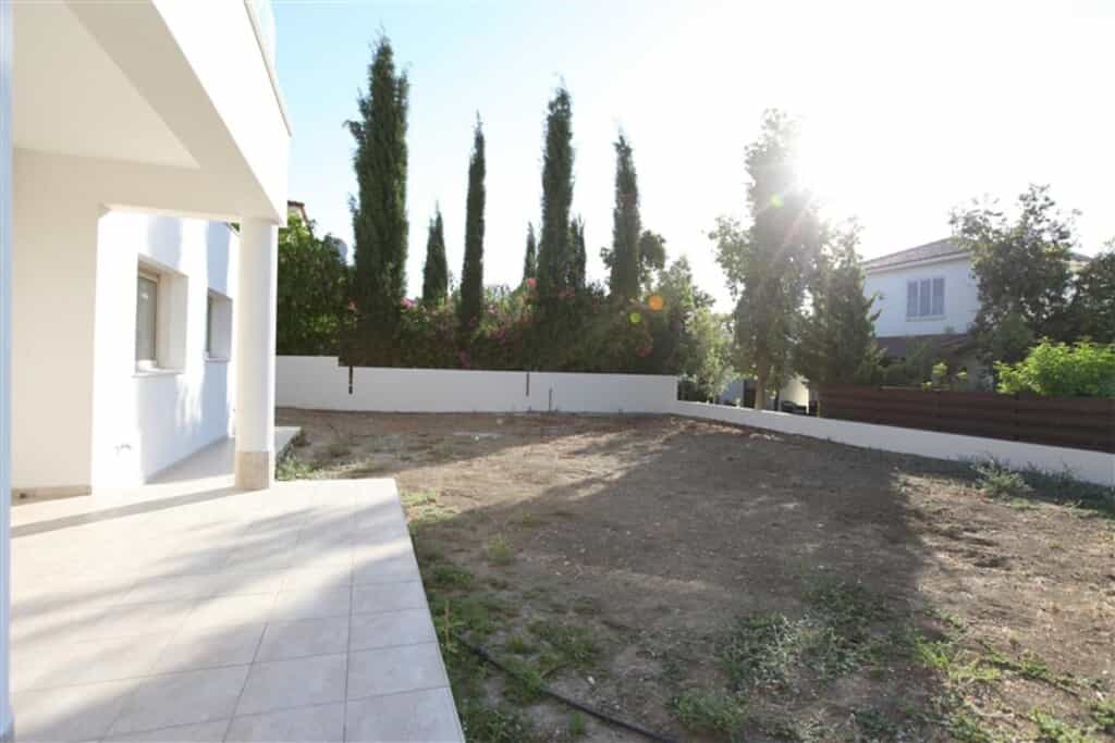 Будинок в Latsia, Nicosia 10794153