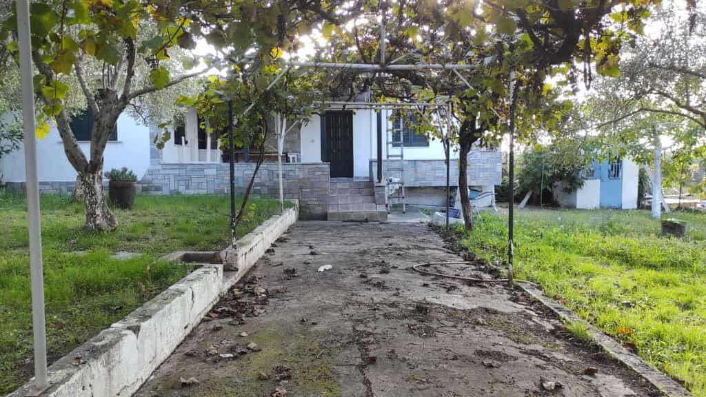 House in Kassandreia, Kentriki Makedonia 10794271