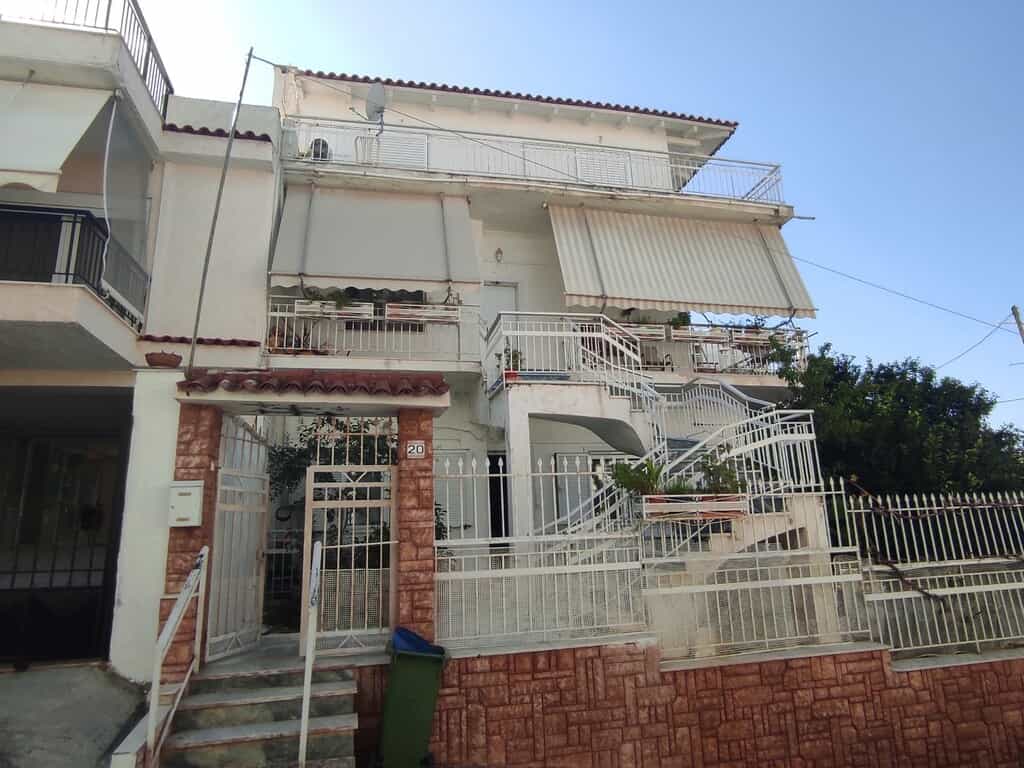 House in Skala Oropou,  10794404