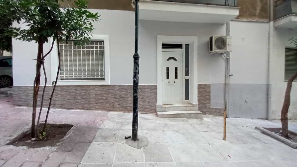 Квартира в Athina,  10794438