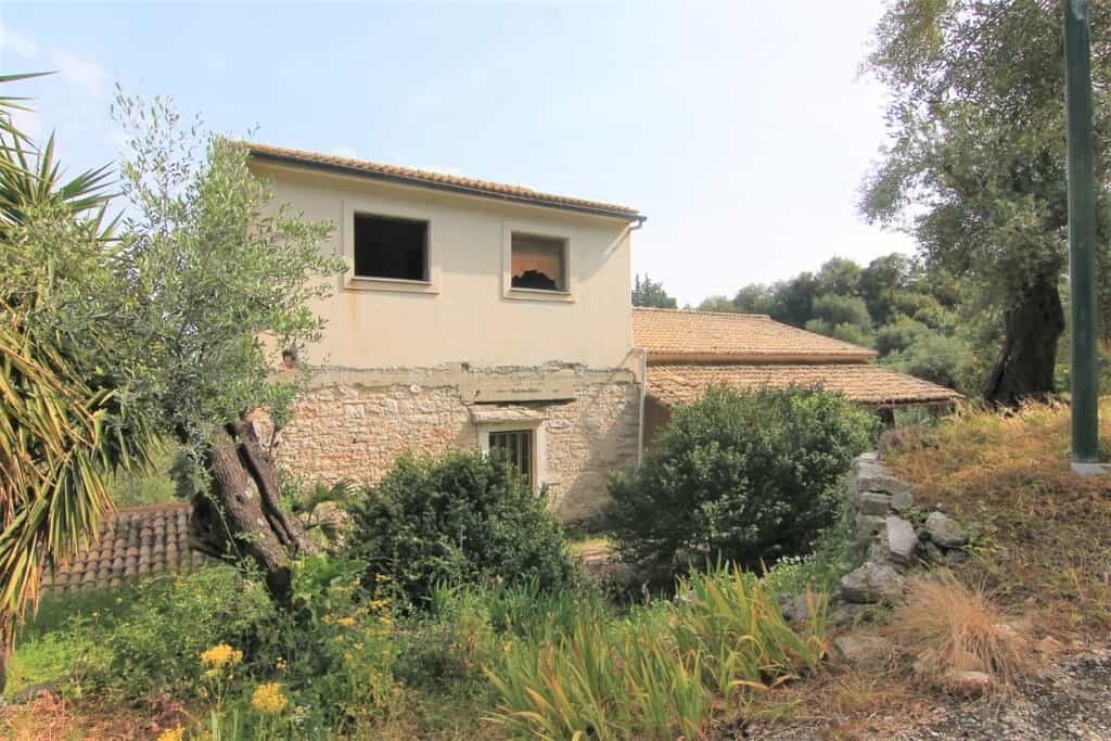 House in Kassiopi, Ionia Nisia 10795331