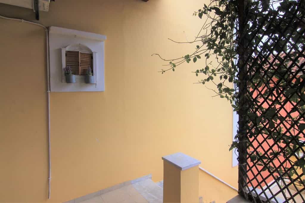 жилой дом в Gastouri, Ionia Nisia 10795335