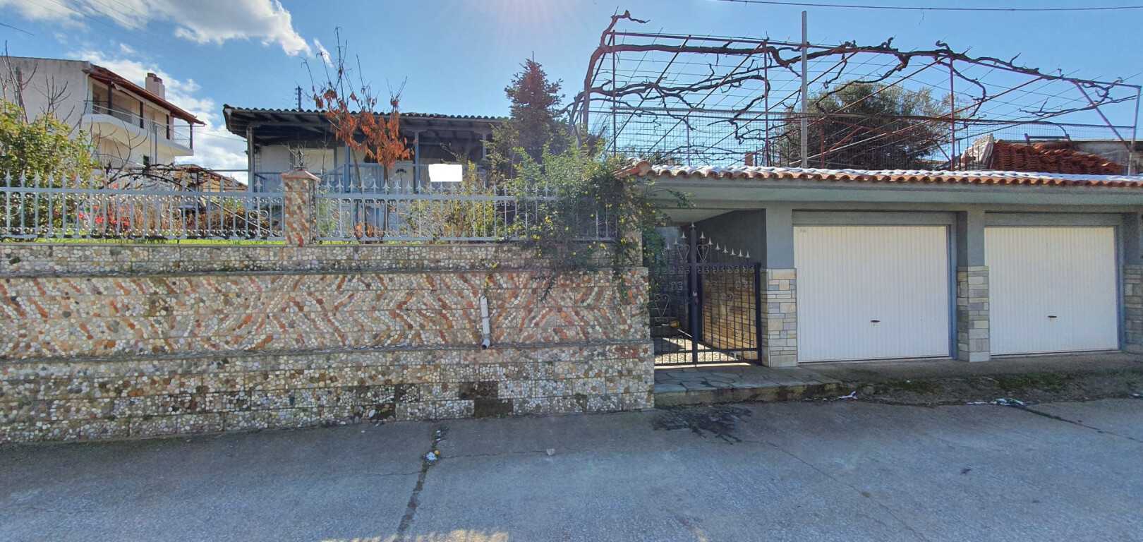 House in Nea Poteidaia, Kentriki Makedonia 10795572
