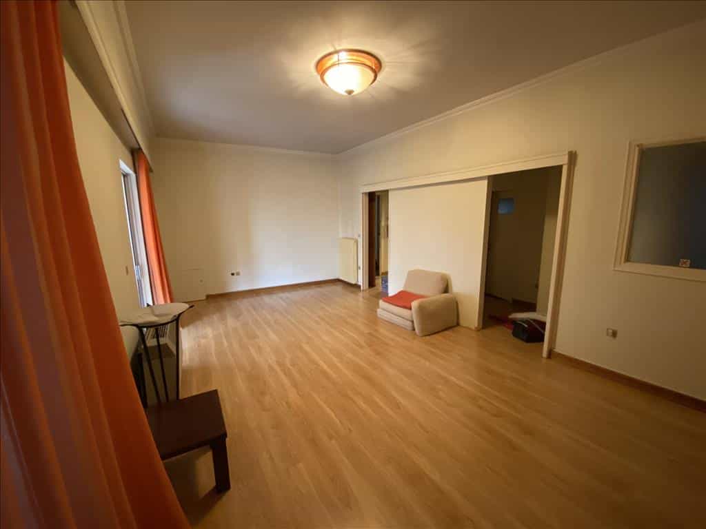 公寓 在 加拉茨, 阿蒂基 10795603