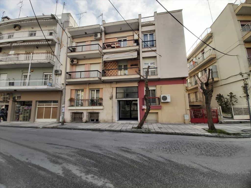 Condominium in Thessaloniki,  10795831