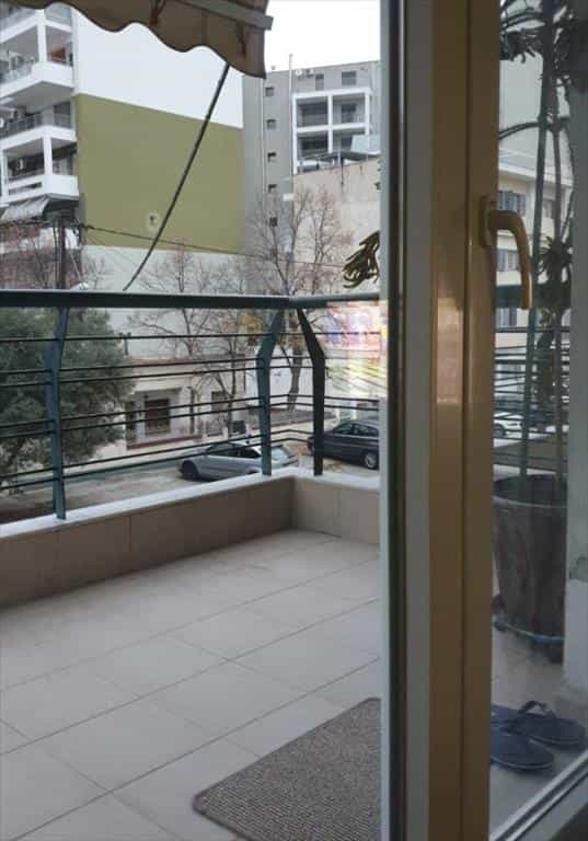 Condominium dans Thessaloniki,  10795890