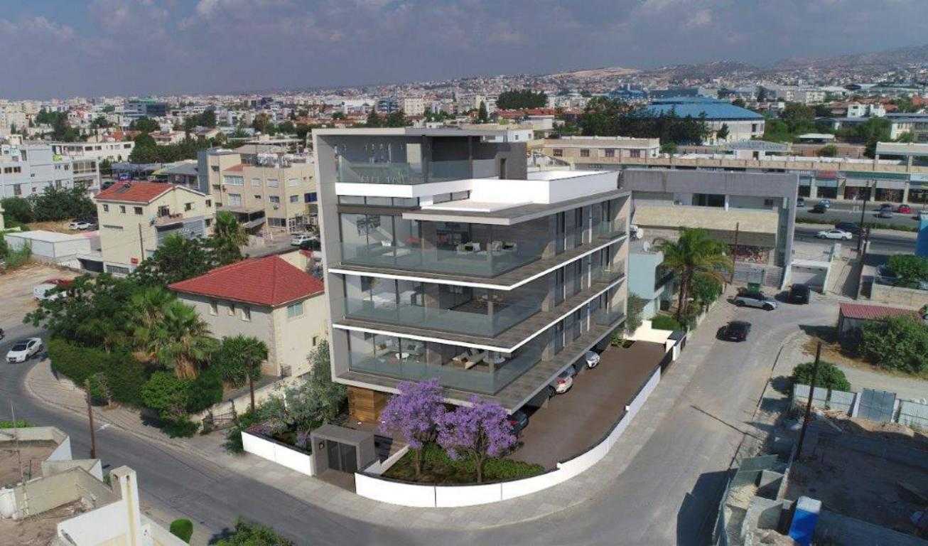 Eigentumswohnung im Agios Athanasios, Lemesos 10796151