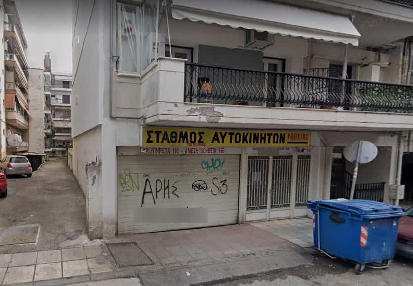 Industriel i Thessaloniki,  10796201