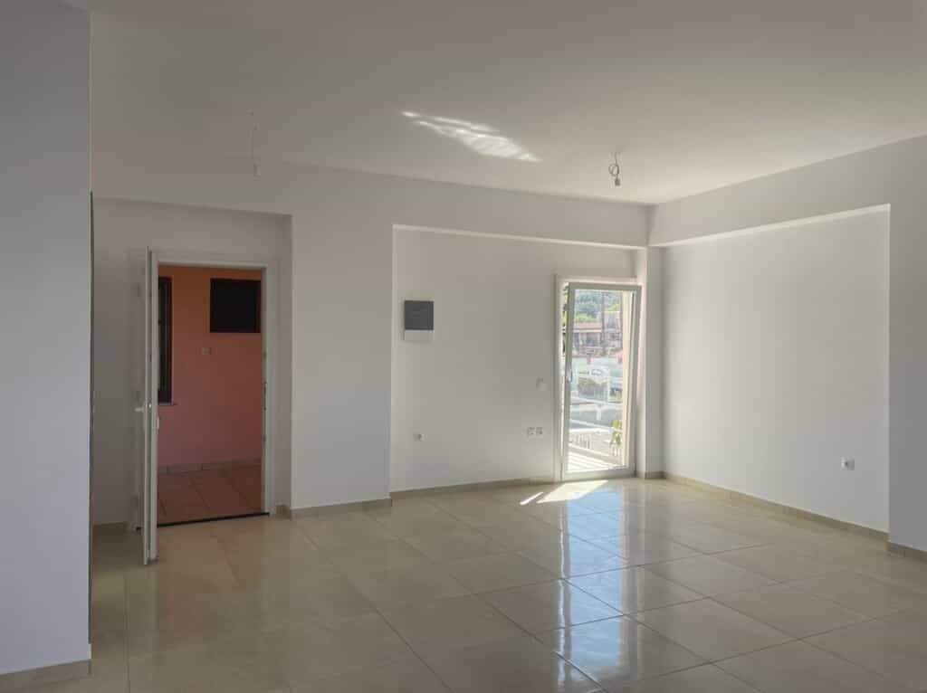 Condominium in Acharavi, Ionia Nisia 10796255