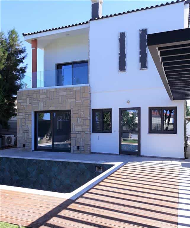 House in Zygi, Larnaka 10796266