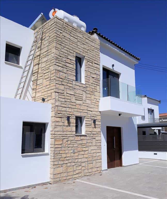 Casa nel Alaminyo, Larnaka 10796266