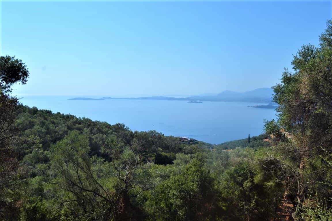 Land im Agios Markos, Ionia Nisia 10796383