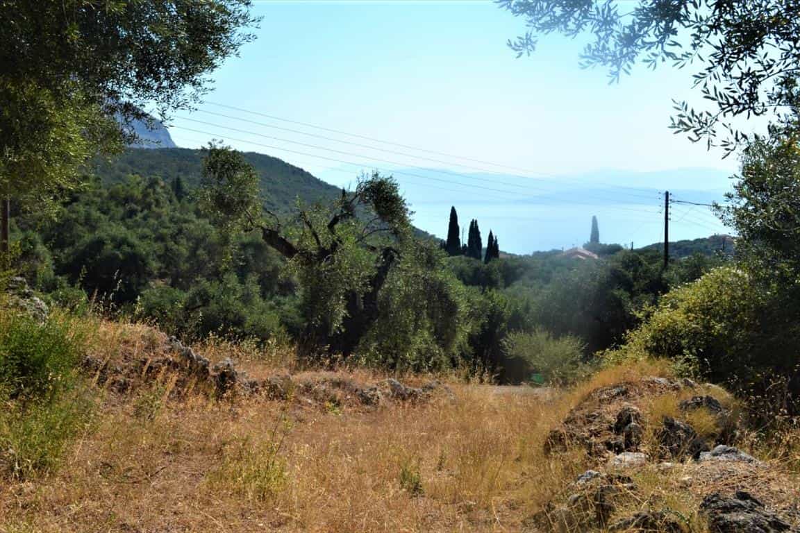Tanah dalam Agios Markos, Ionia Nisia 10796384