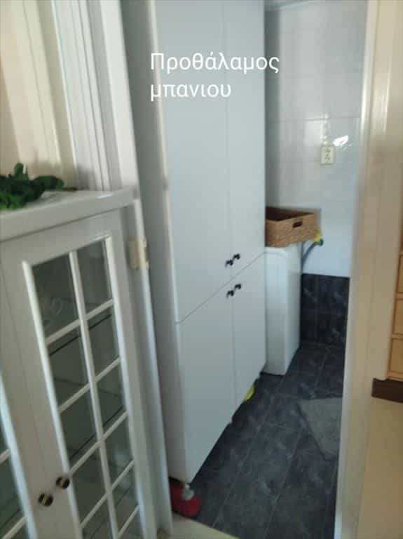 公寓 在 Stavros,  10796395