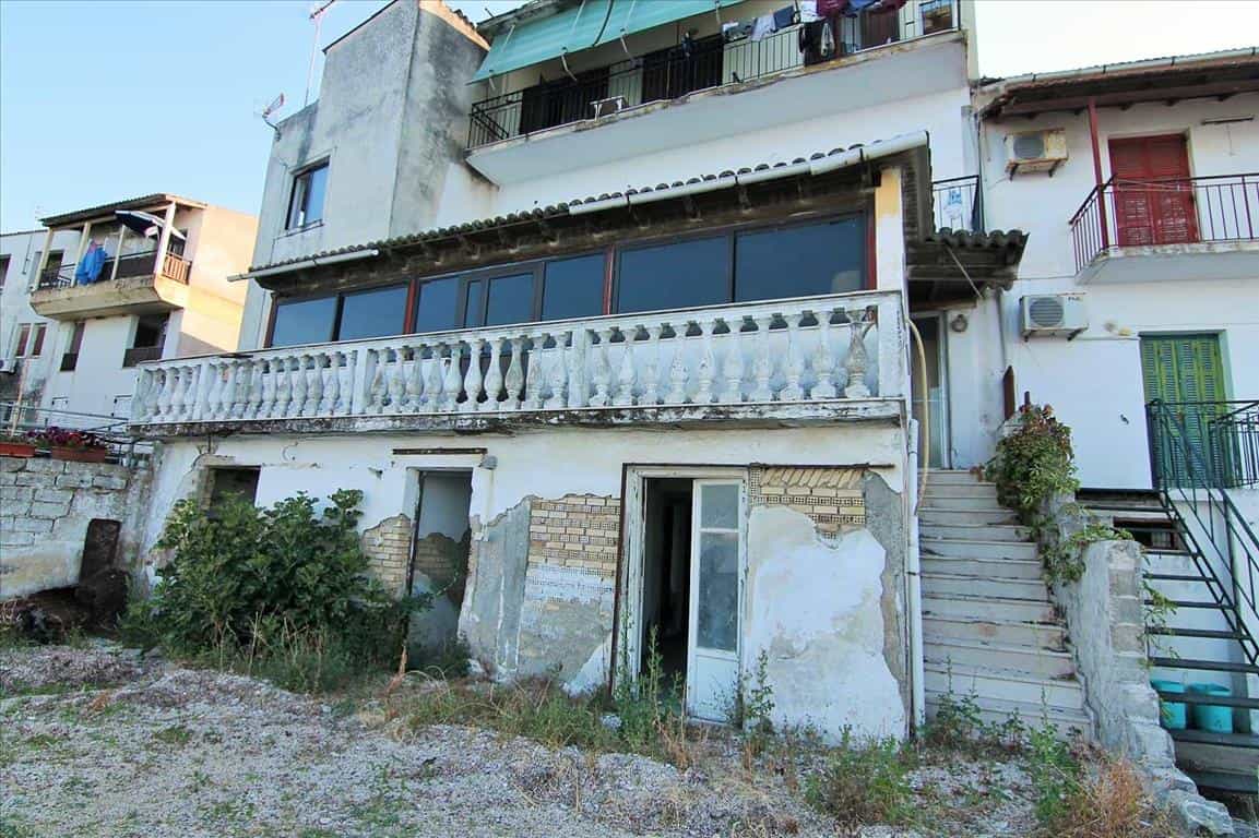 Condominium in Benitses, Ionia Nisia 10796463