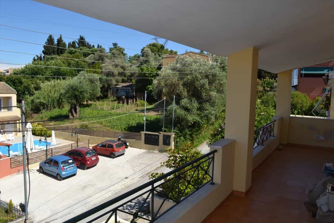 Condominium in Alepou, Ionia Nisia 10796645