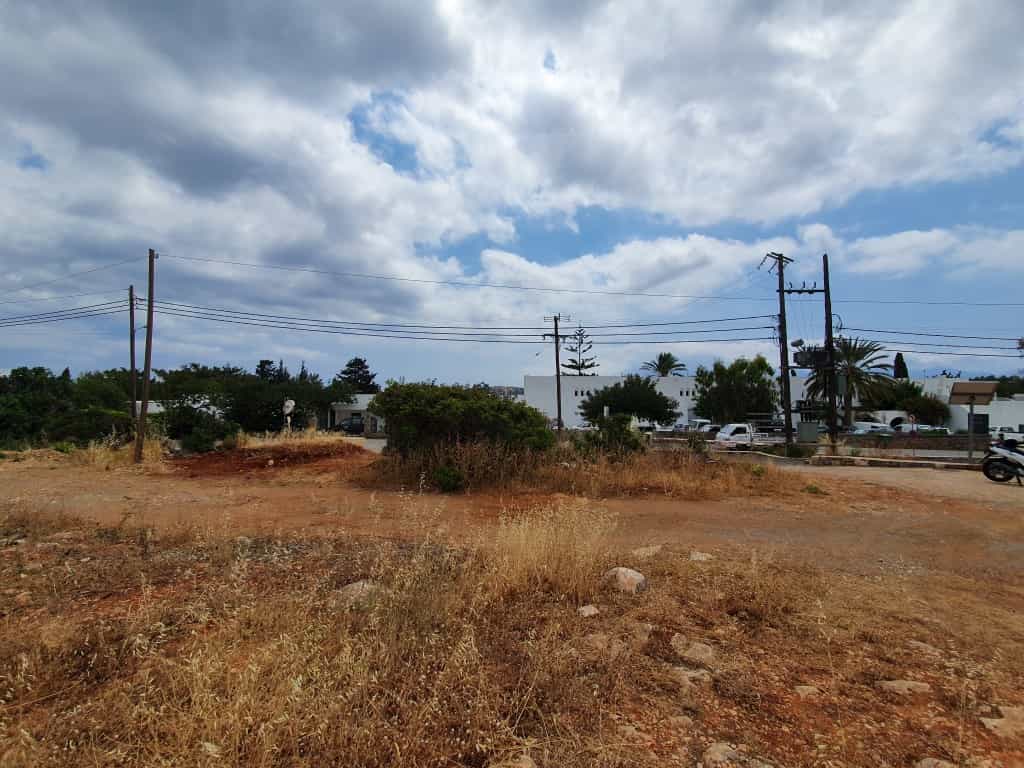 Tanah dalam Agios Nikolaos, Kriti 10796667