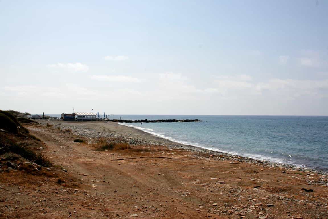 Tanah di Zygi, Larnaca 10796682