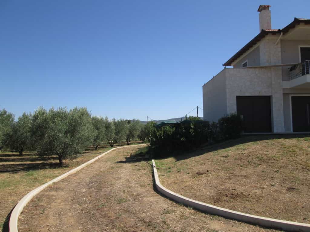 House in Nisi,  10796856