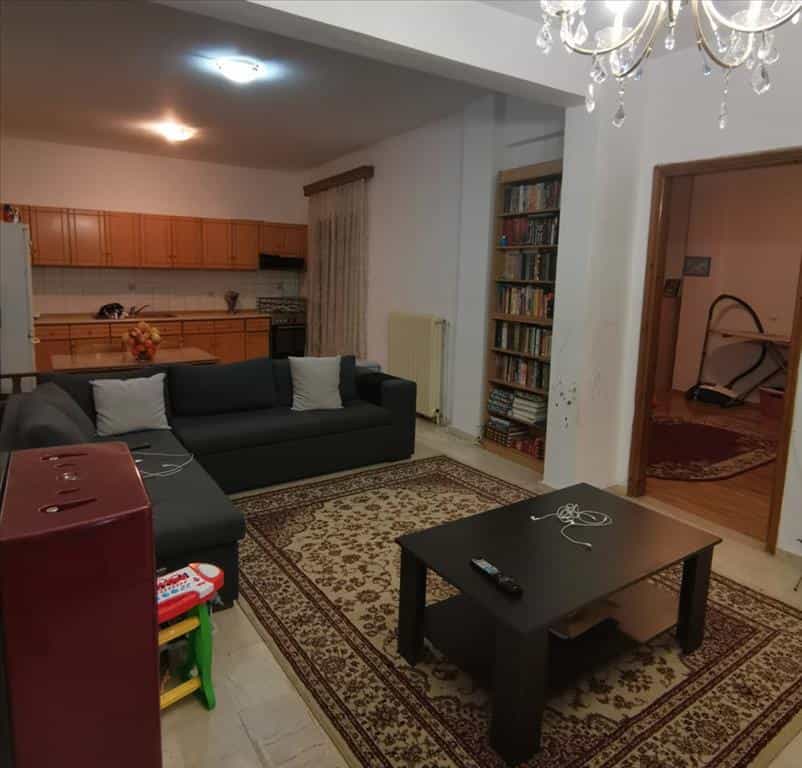 Condominium in Maniakoi, Dytiki Makedonia 10796864