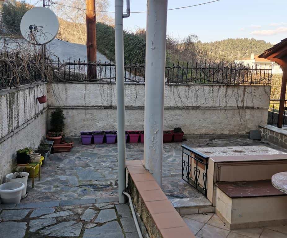 Condominium in Kastoria,  10796864