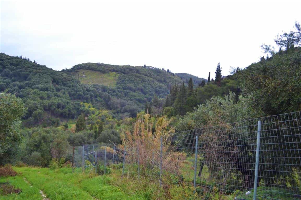 Land in Magoulades,  10796882