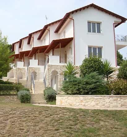 Dom w Kasandreja, Kentriki Makedonia 10797179
