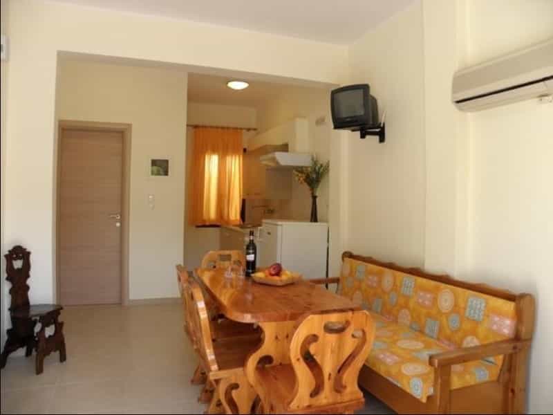 公寓 在 Agios Nikolaos, 克里蒂 10797580