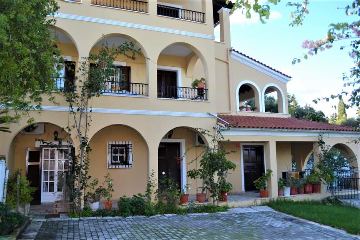 House in Mantouki, Ionia Nisia 10797650