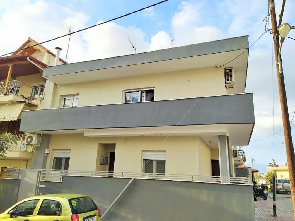 Condominium in Stavroupoli, Kentriki Makedonia 10797660