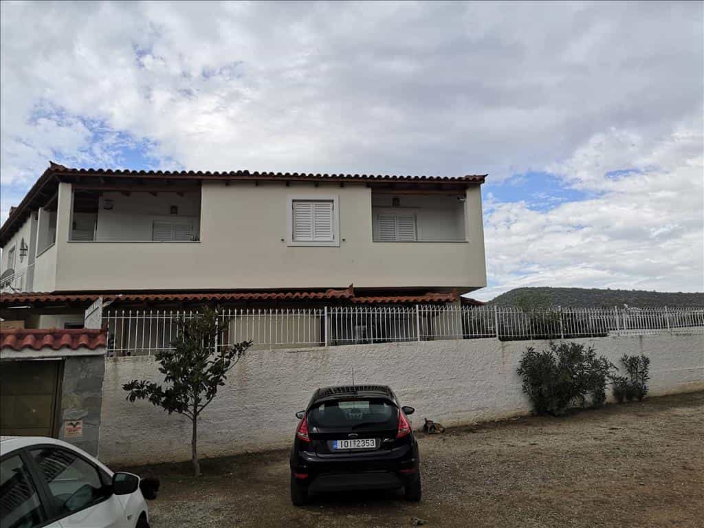 Haus im Anavissos,  10797809