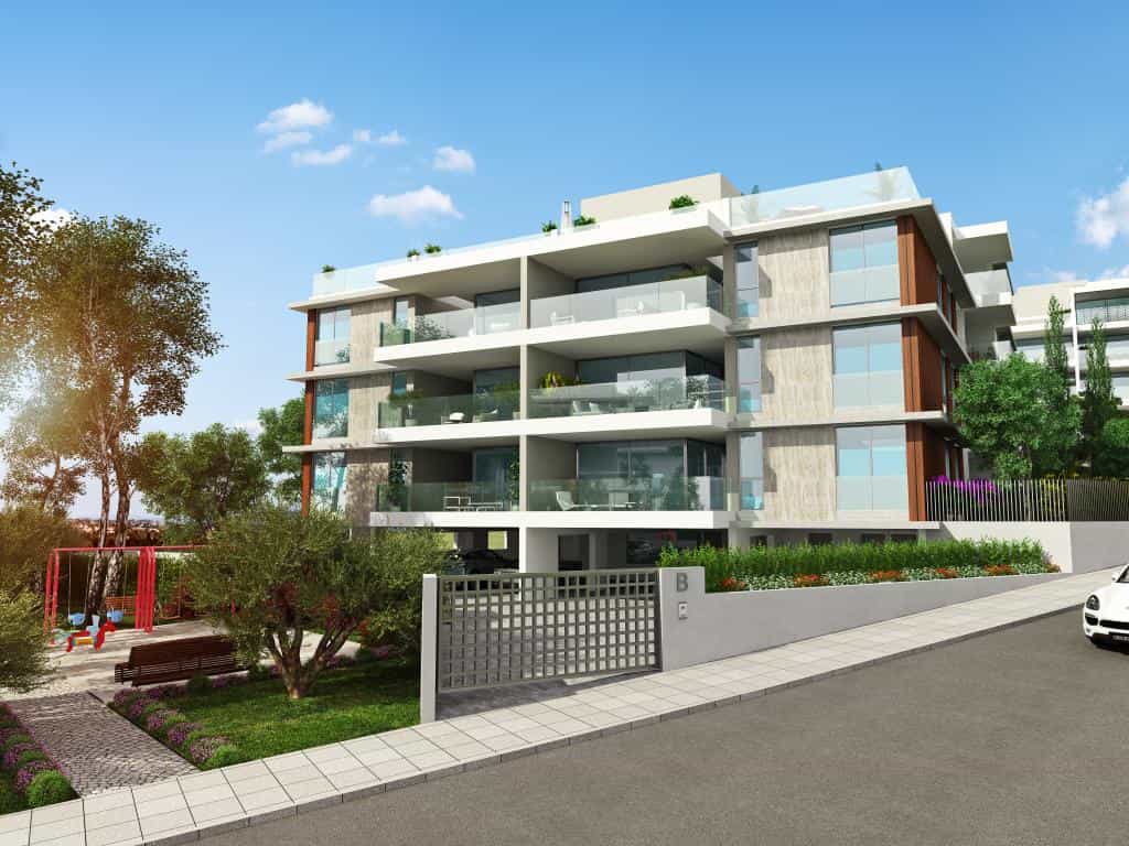 Condominium in Agios Athanasios, Limassol 10797938