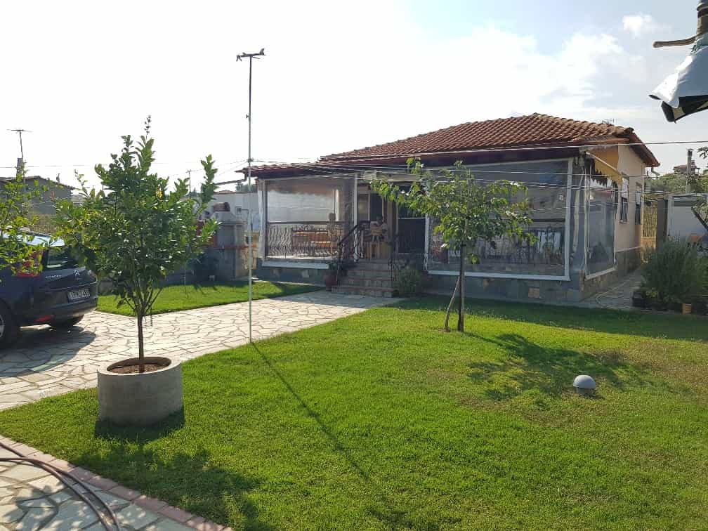 House in Nea Poteidaia, Kentriki Makedonia 10798238