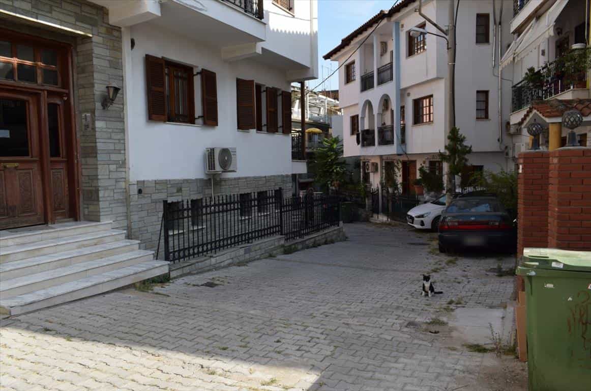 жилой дом в Thessaloniki,  10798483