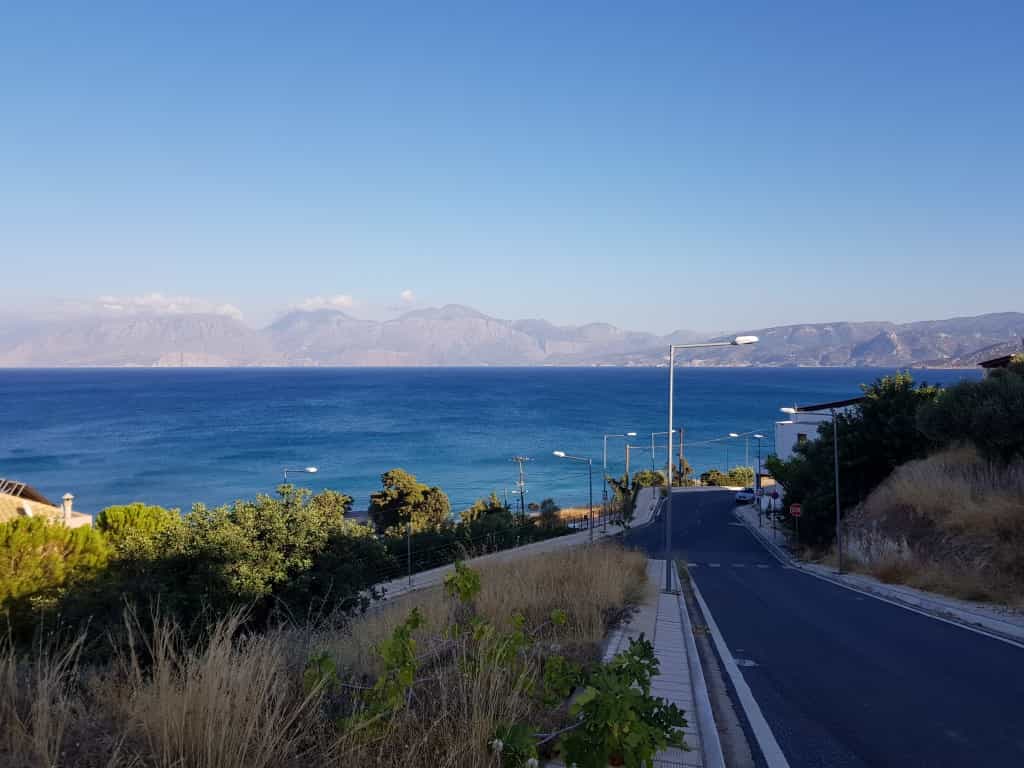 Sbarcare nel Agios Nikolaos, Kriti 10798488