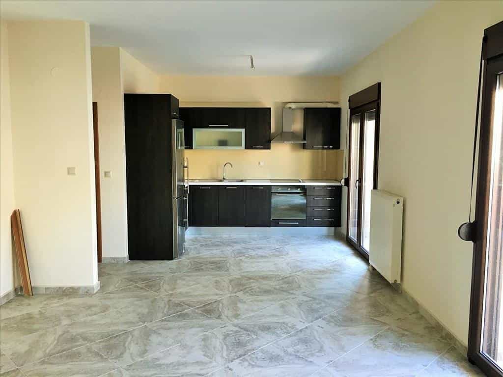 Condominium in Evosmos, Kentriki Makedonia 10798655