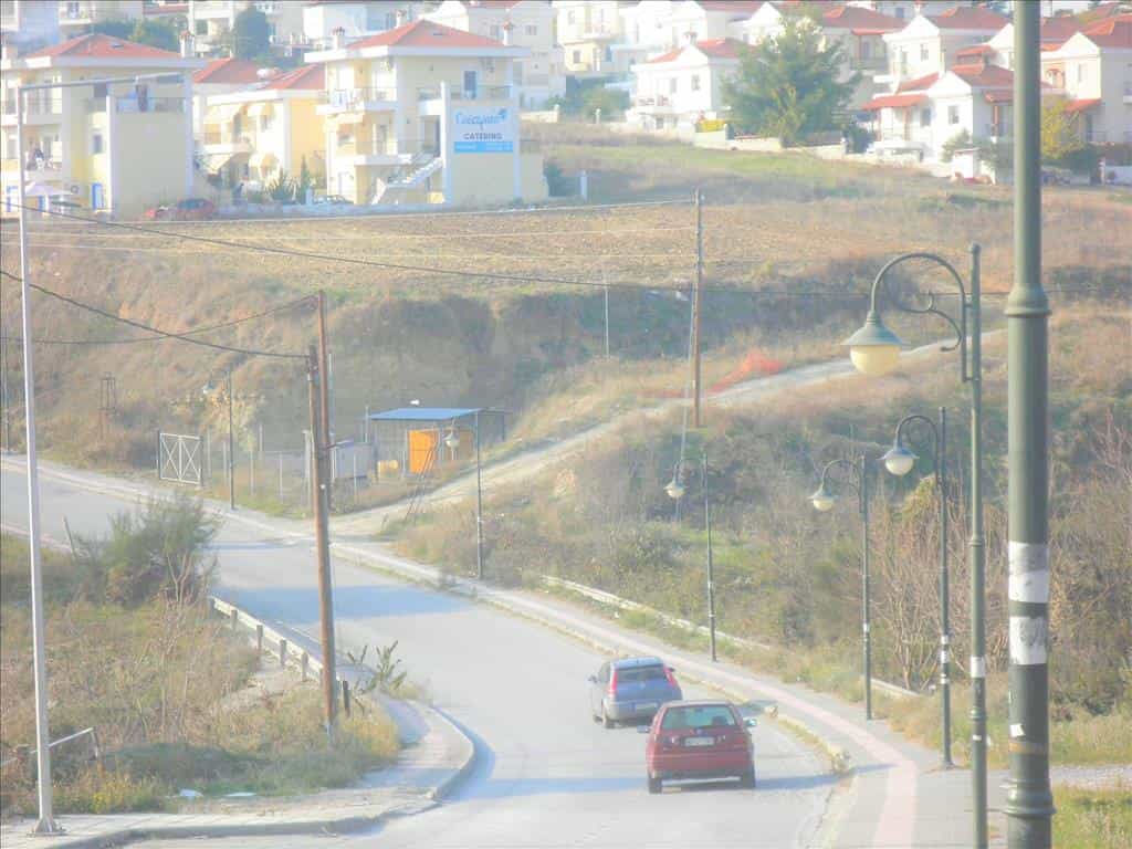 Land in Trilofo, Kentriki Makedonia 10798745