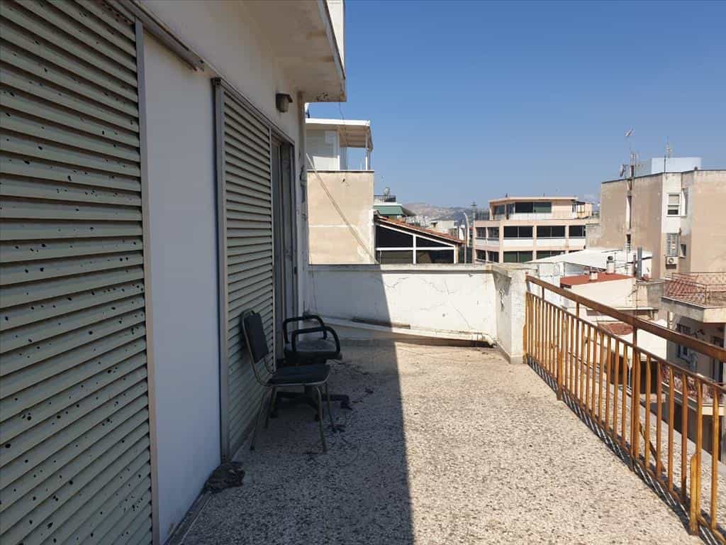 Industrial no Athina,  10798799