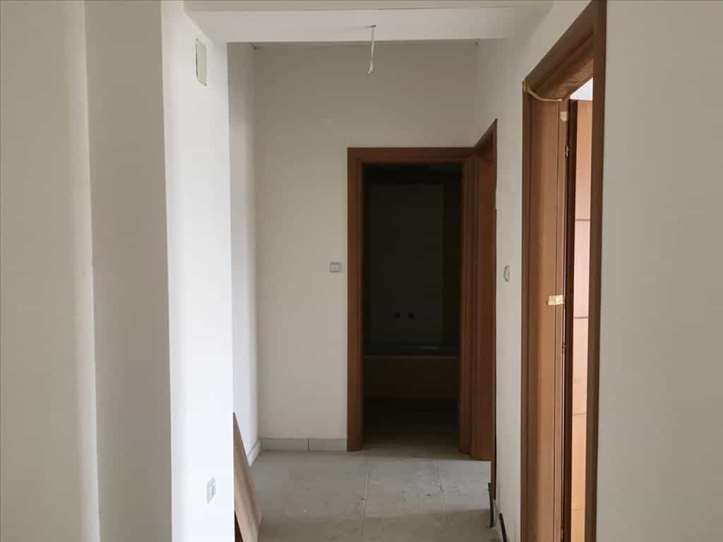 Condominium in Evosmos, Kentriki Makedonia 10798802