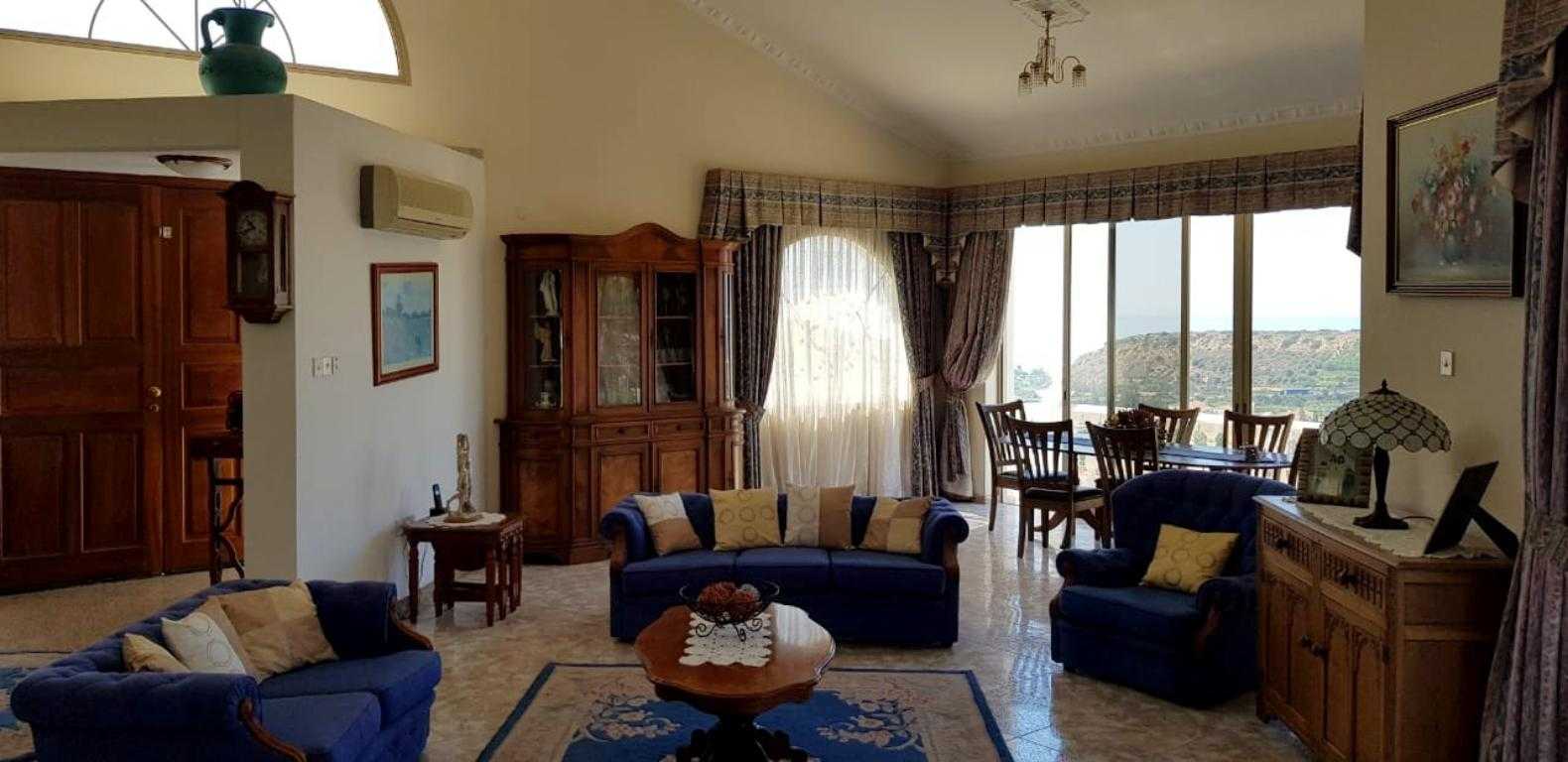 Dom w Agios Tychon, Larnaka 10798867