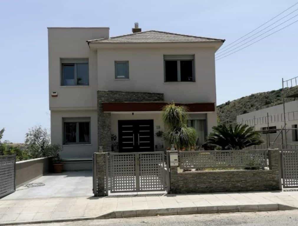 House in Agia Fylaxis, Lemesos 10798989