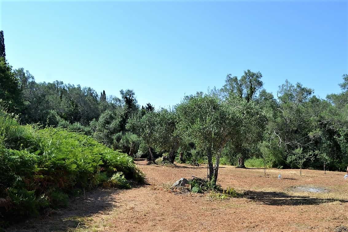 Land in Doukades, Ionia Nisia 10799060
