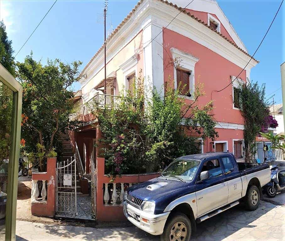 House in Vasilatika, Ionia Nisia 10799110